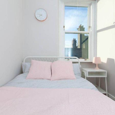 Bright And Modern Causewayside Apartment EDI Exterior photo